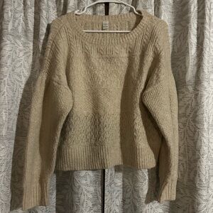 Old navy sweater